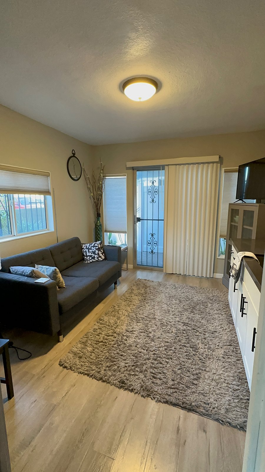 Furnished Finder property 666707_1 photo 3