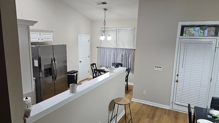 Breakfast Nook off kitchen