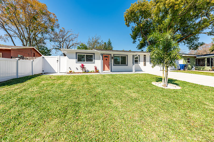 Furnished Finder property 666832_1 photo 13
