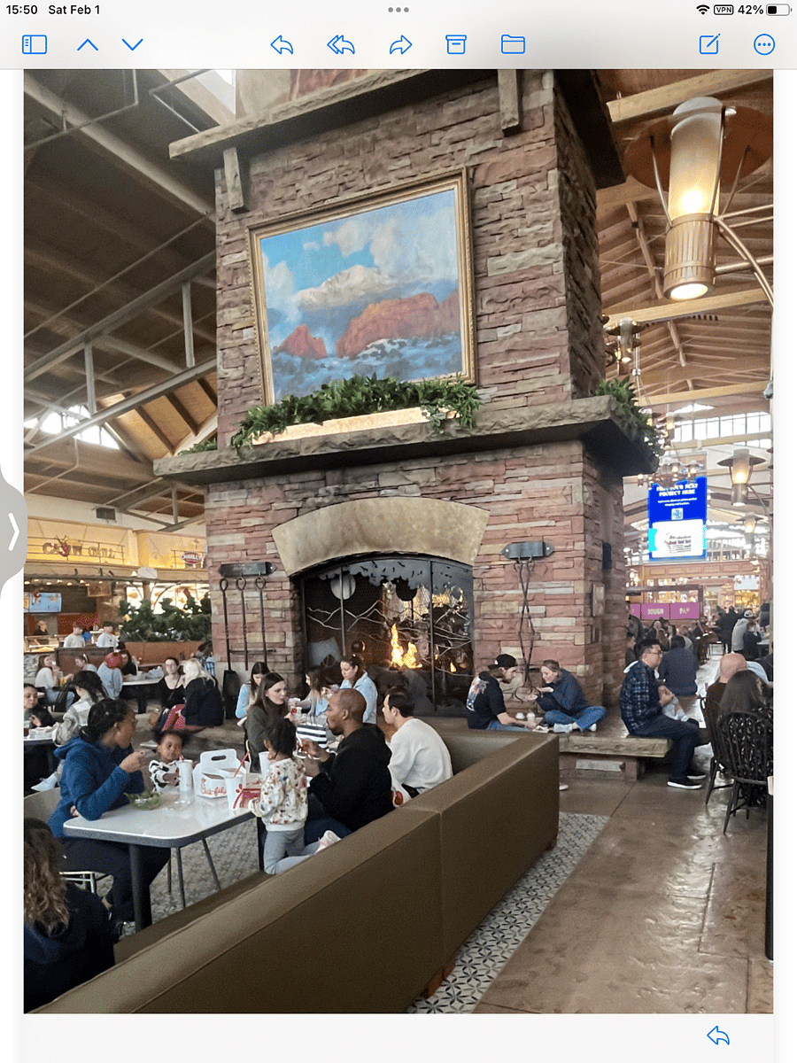 Park Meadows regional shopping mall - 3.1 miles - 8 minutes away