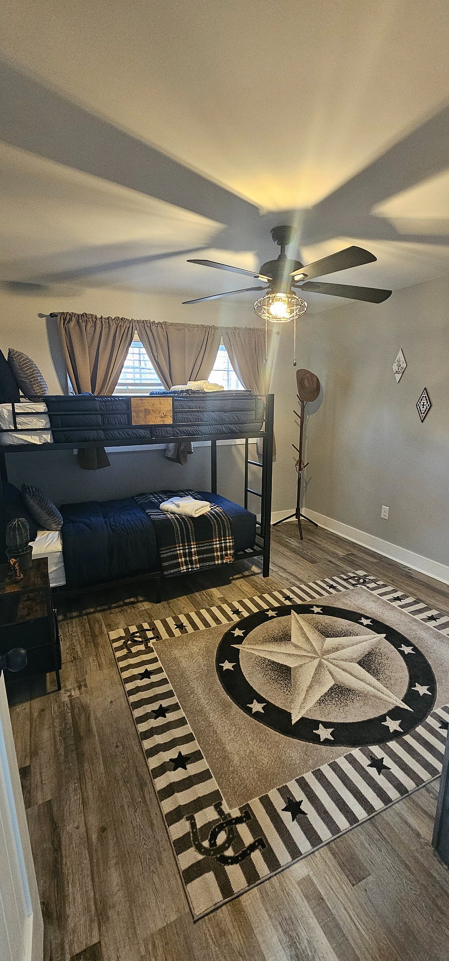 Furnished Finder property 666968_1 photo 9