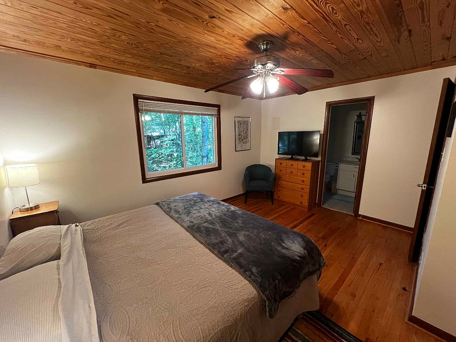 Furnished Finder property 667009_1 photo 16