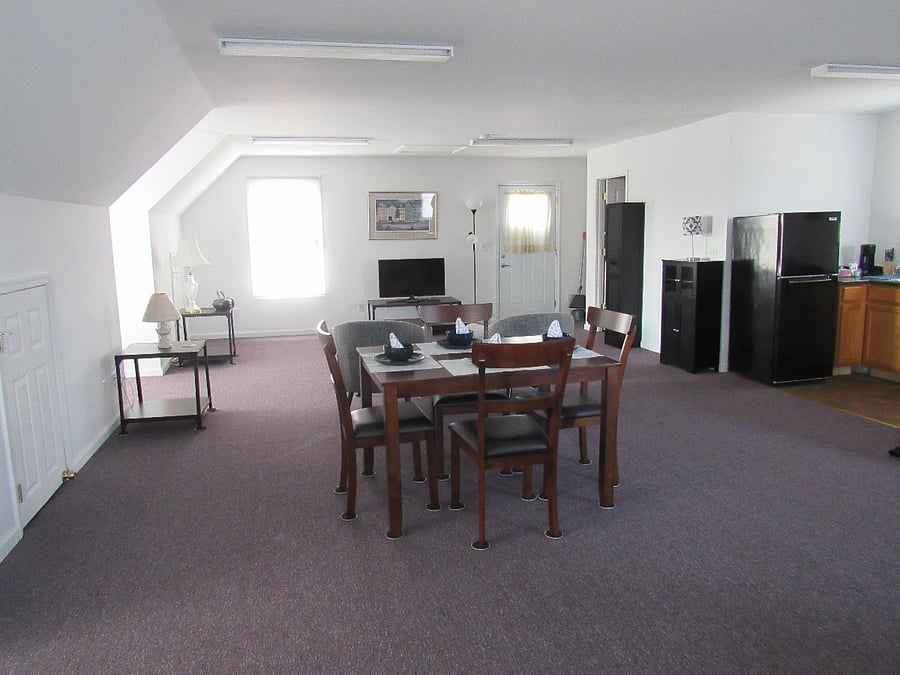 Furnished Finder property 667077_1 photo 3