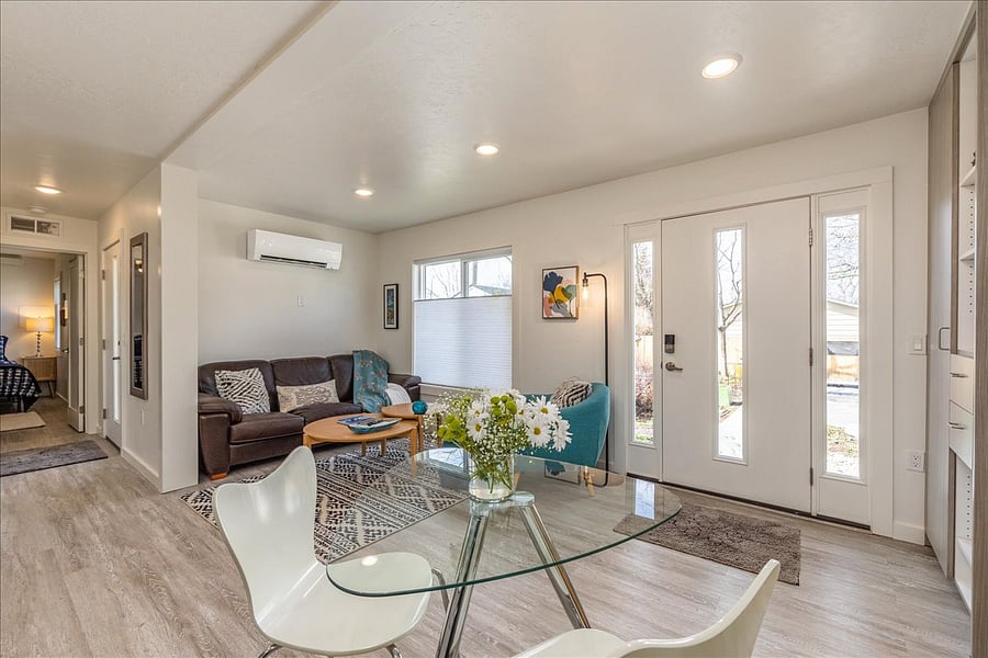 Furnished Finder property 667203_1 photo 3