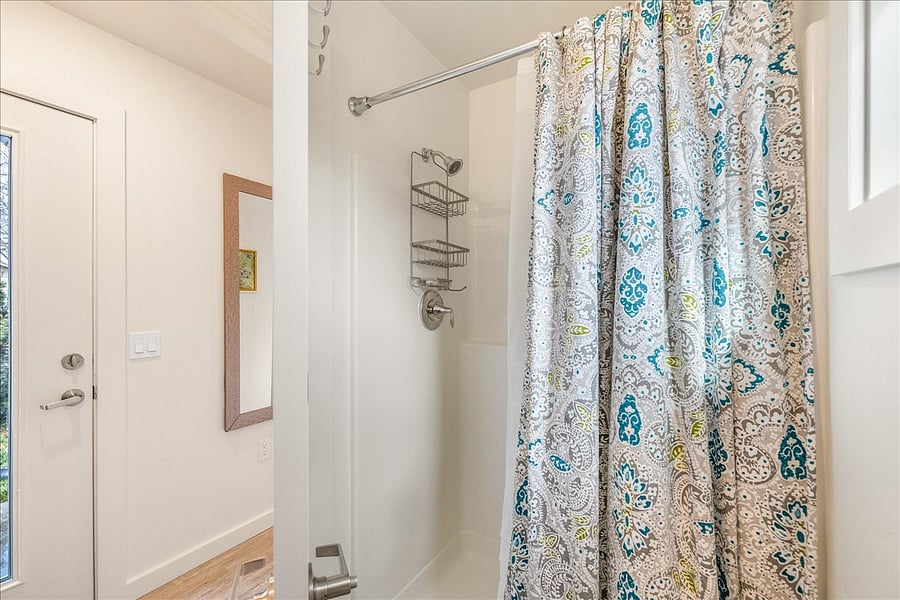 Furnished Finder property 667203_1 photo 14