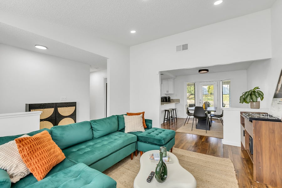 Furnished Finder property 667296_2 photo 9