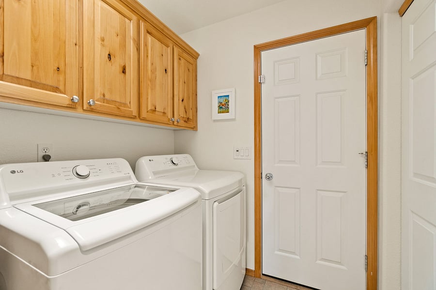 Furnished Finder property 667351_1 photo 32