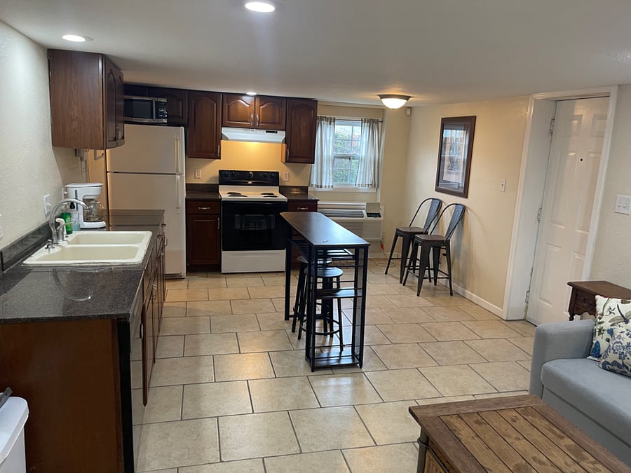 Furnished Finder property 667382_1 photo 7