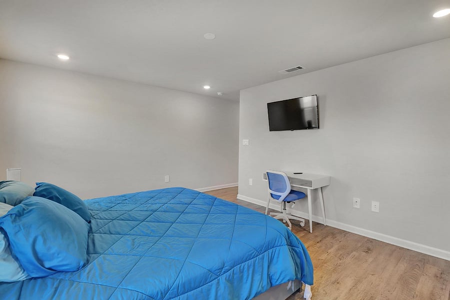Furnished Finder property 667511_1 photo 30