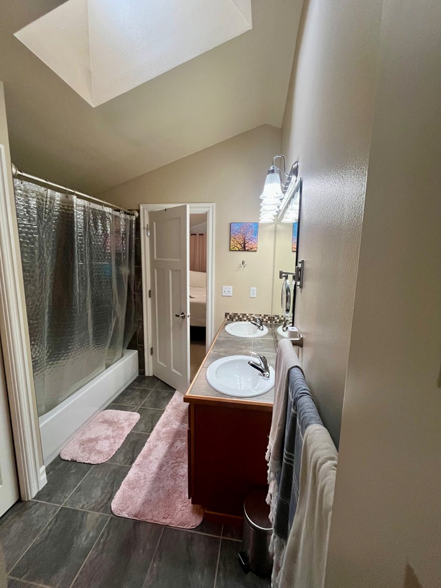 Furnished Finder property 667565_1 photo 24