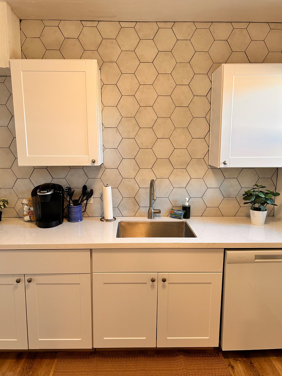 Furnished Finder property 667729_1 photo 6