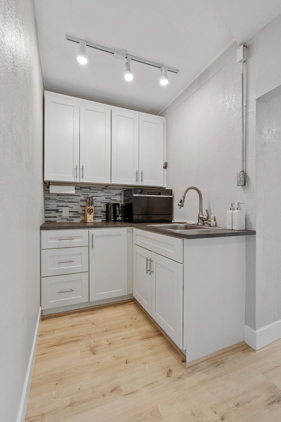 Furnished Finder property 667786_1 photo 10