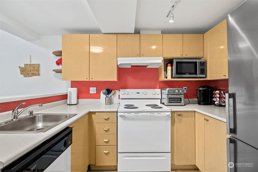 Furnished Finder property 667811_1 photo 3