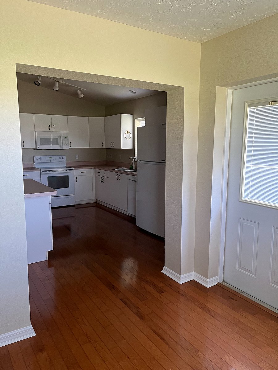Furnished Finder property 667966_1 photo 11