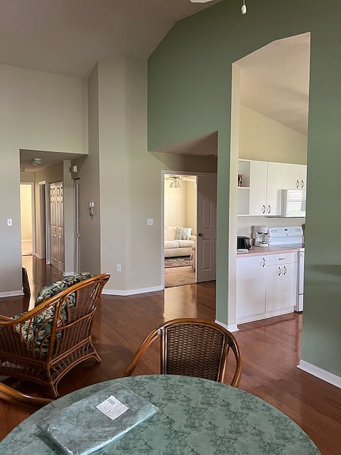 Furnished Finder property 667966_1 photo 13
