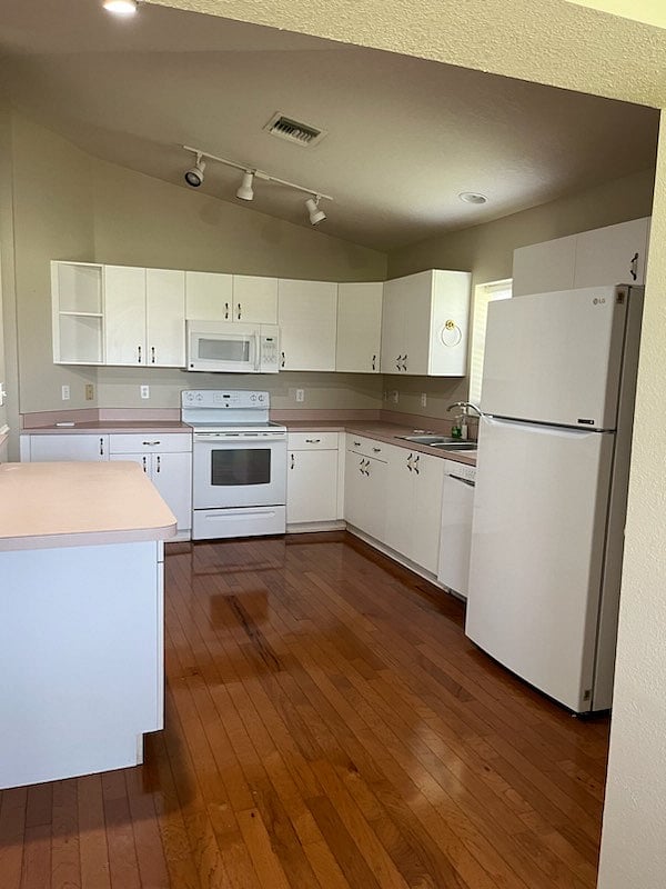 Furnished Finder property 667966_1 photo 12