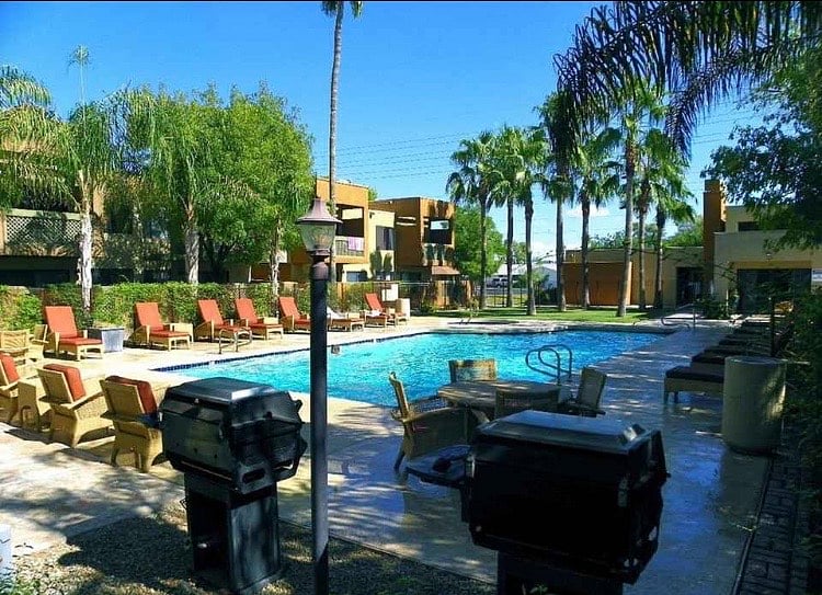 Furnished Finder property 668100_1 photo 8