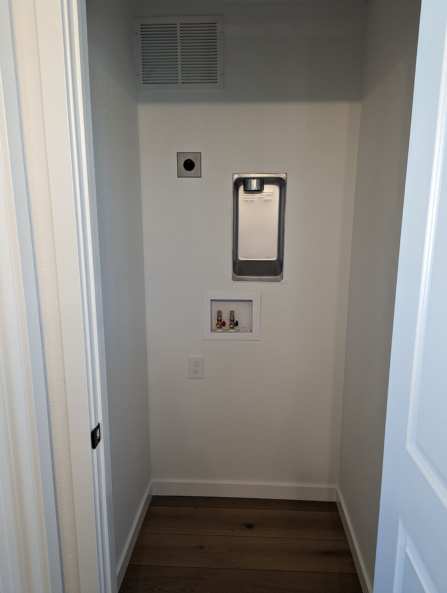 Furnished Finder property 668125_1 photo 10