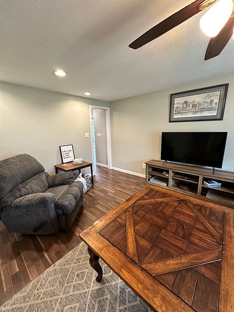 Furnished Finder property 668177_1 photo 4