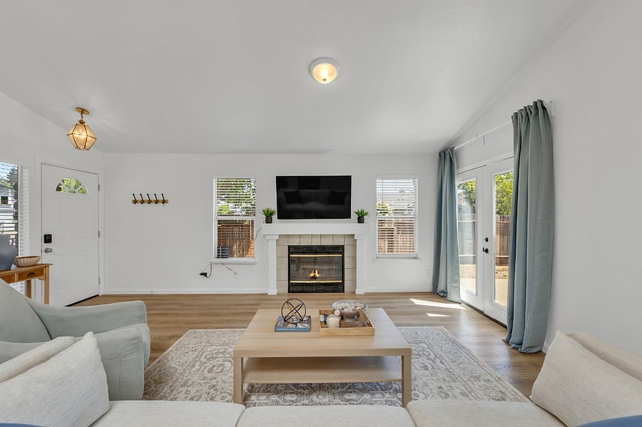 Furnished Finder property 668233_1 photo 24