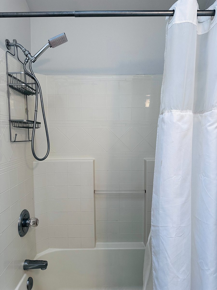 Furnished Finder property 668255_1 photo 25