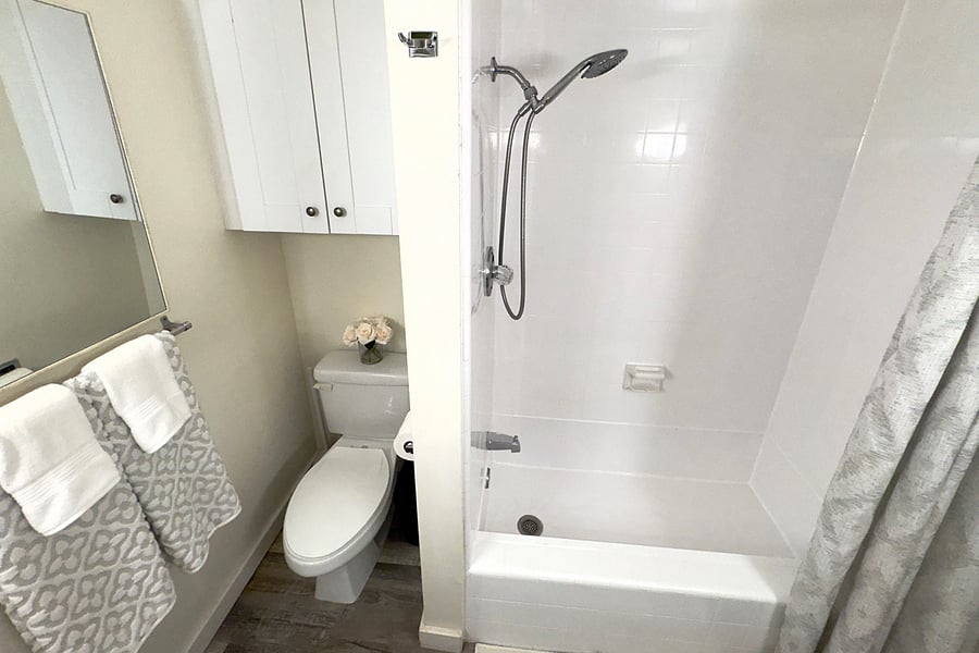 Furnished Finder property 668271_1 photo 8