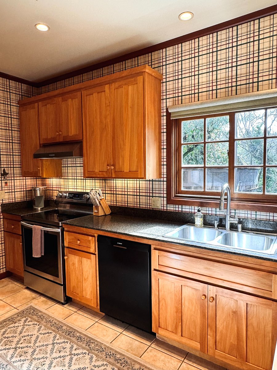 Furnished Finder property 668314_1 photo 4
