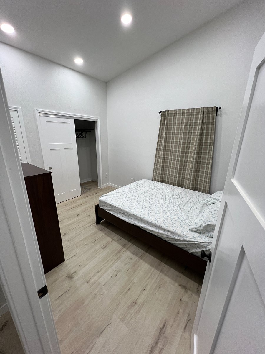 Furnished Finder property 668339_1 photo 7