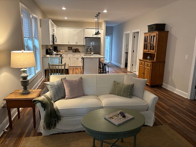 Furnished Finder property 668376_1 photo 3