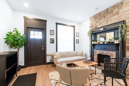 Furnished Finder property 668384_1 photo 8