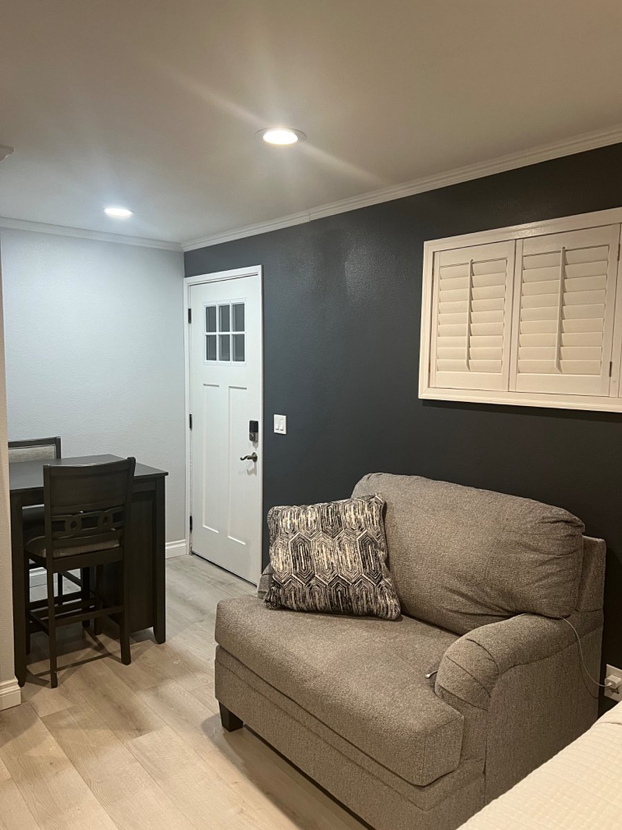 Furnished Finder property 668430_1 photo 6