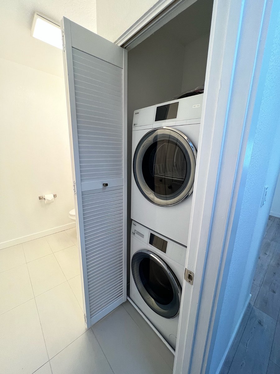 Furnished Finder property 668440_1 photo 9