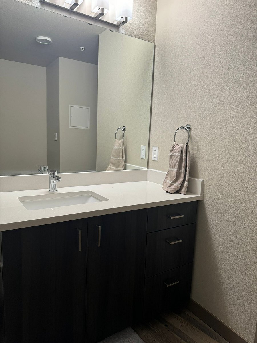 Furnished Finder property 668449_1 photo 6