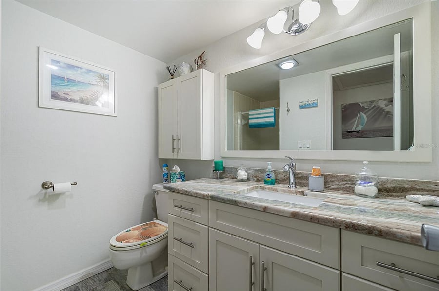 Furnished Finder property 668500_1 photo 25