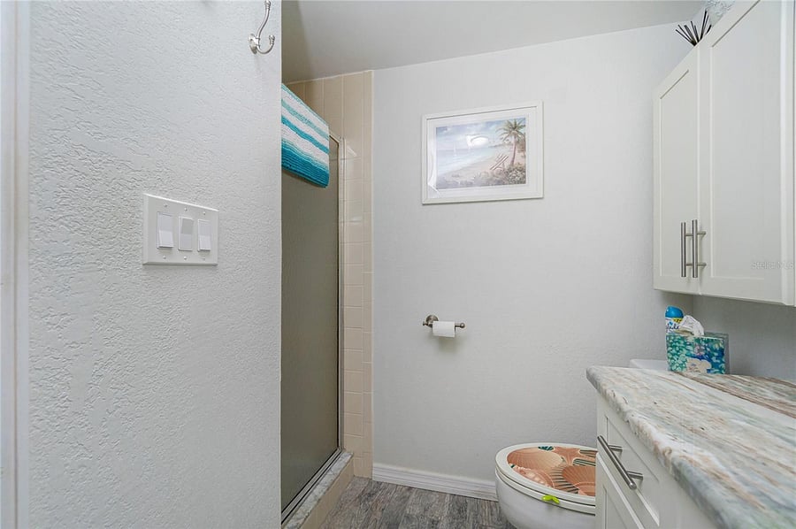 Furnished Finder property 668500_1 photo 26