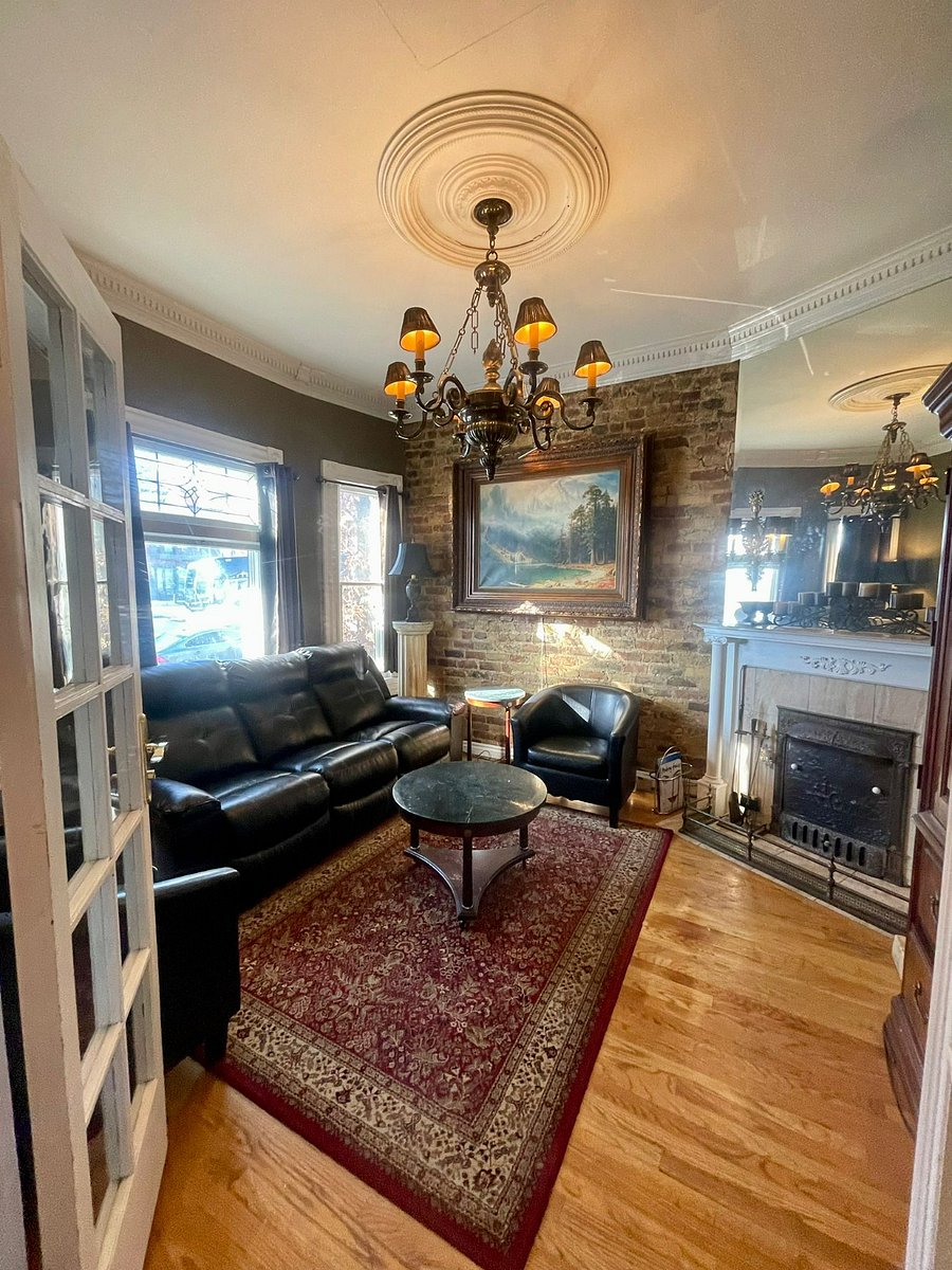 Furnished Finder property 668518_1 photo 1
