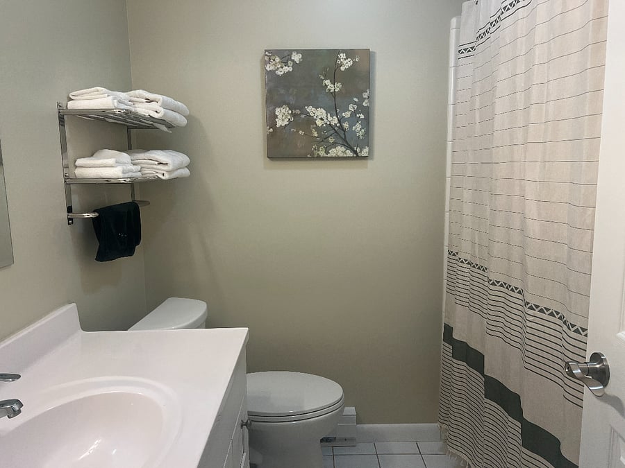 Furnished Finder property 668530_3 photo 10