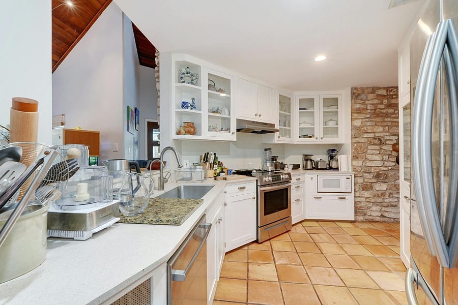 Furnished Finder property 668554_1 photo 7