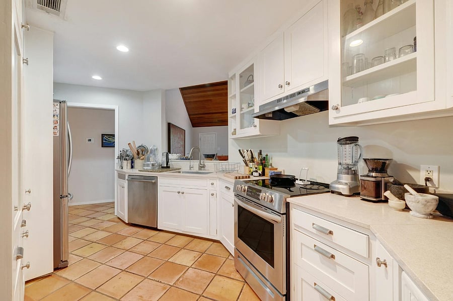 Furnished Finder property 668554_1 photo 8