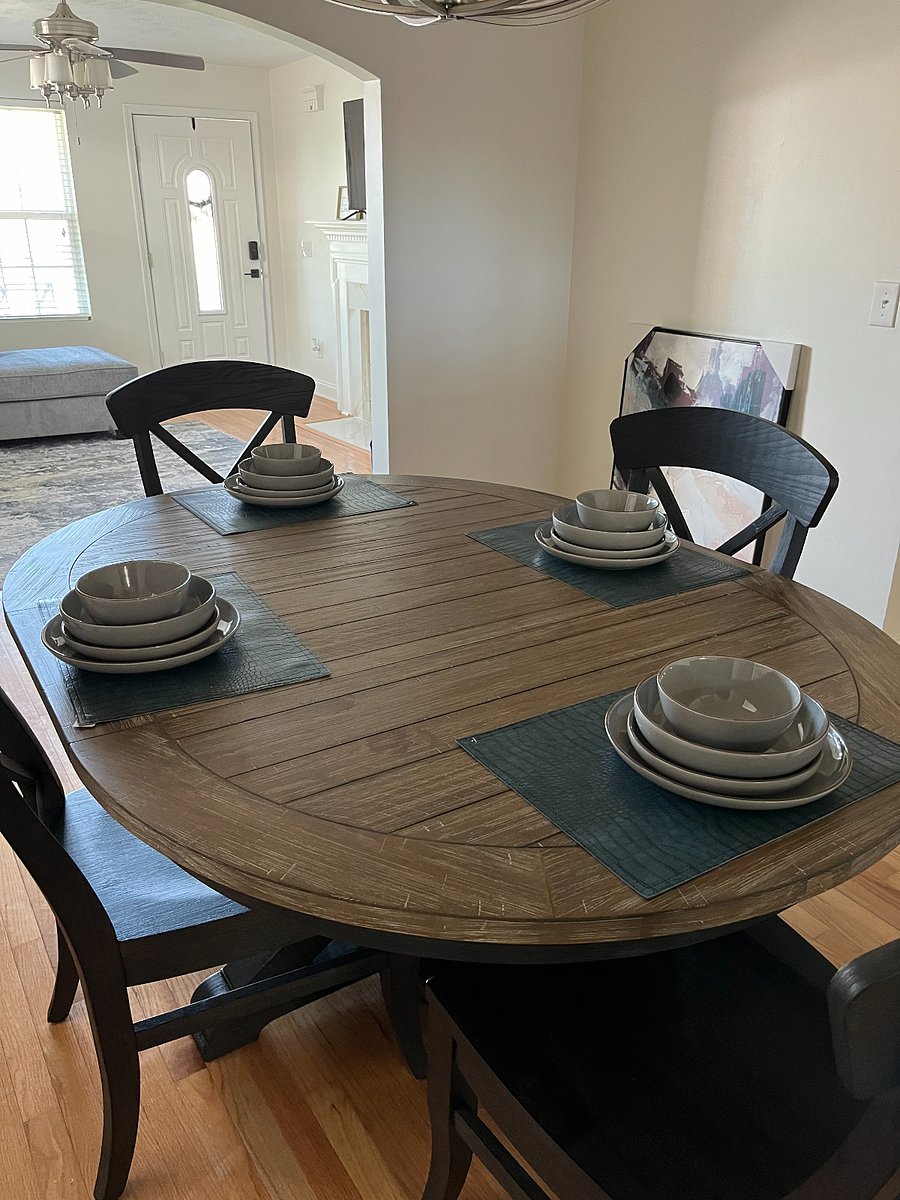 shared dining