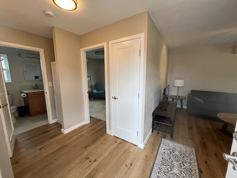 Furnished Finder property 668601_1 photo 3