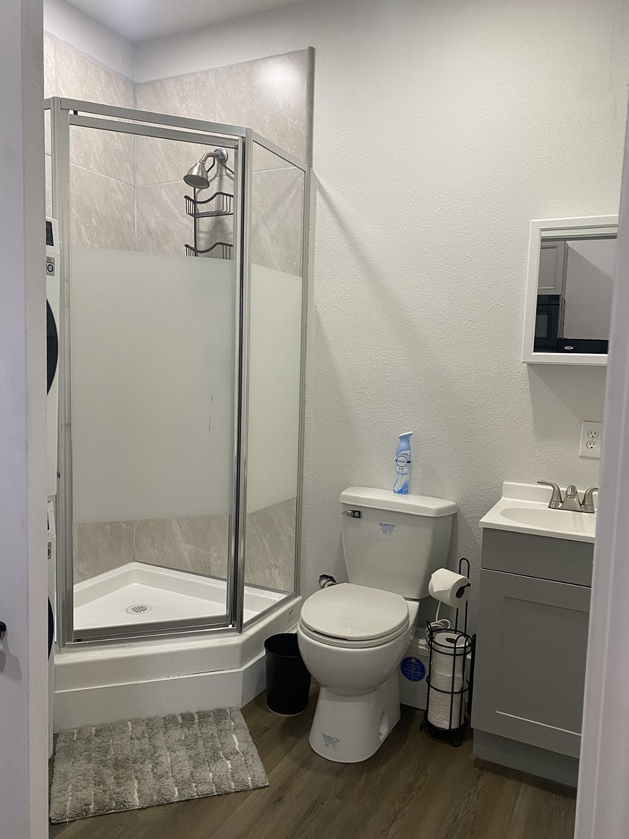 Furnished Finder property 668605_1 photo 8