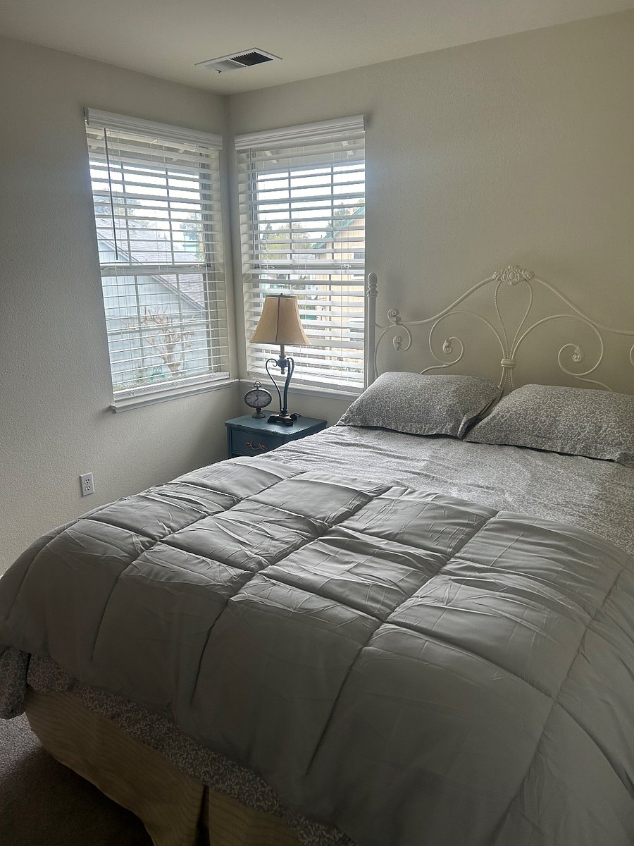 Furnished Finder property 668616_1 photo 12