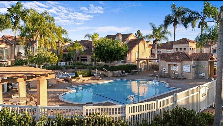 Furnished Finder property 668672_1 photo 21