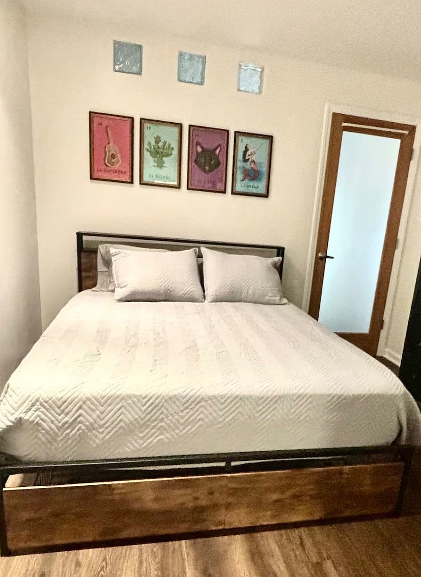 2nd room, queen bed. has it's own private en-suite bathroom. 32"  tv with alexa firestick