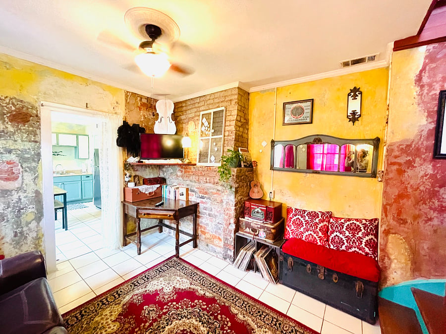 Furnished Finder property 668700_1 photo 3