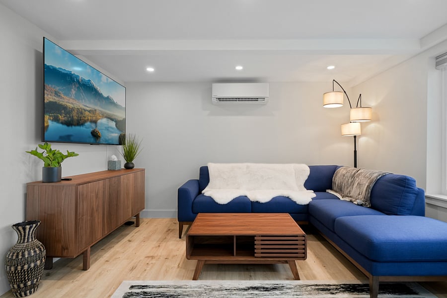 Relax after work in the cozy living room