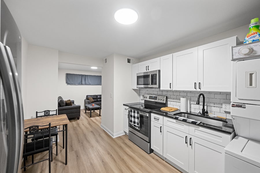 Furnished Finder property 668770_1 photo 9