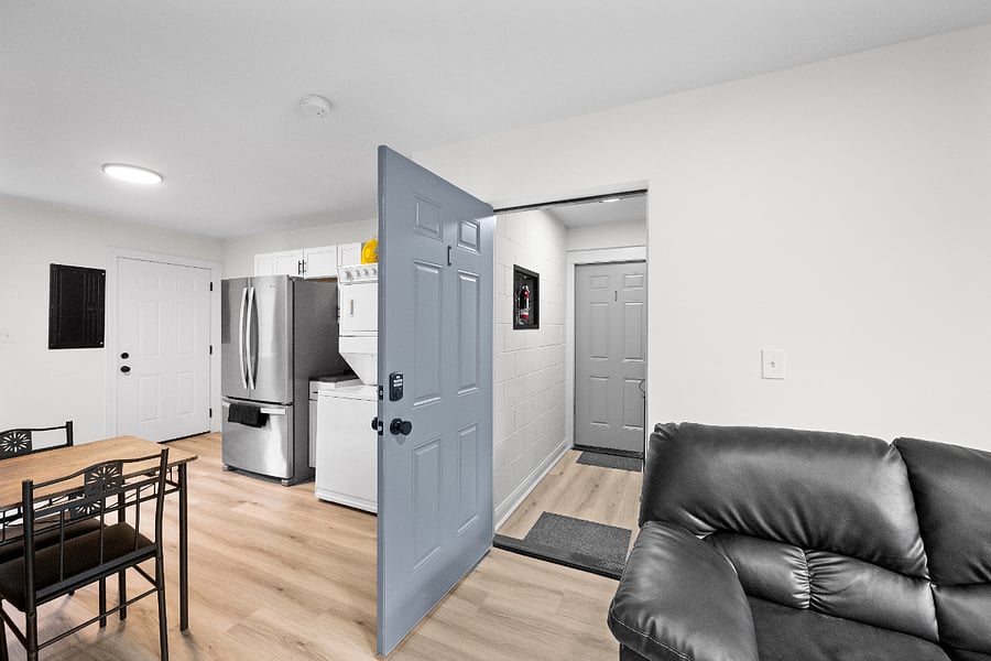 Furnished Finder property 668770_1 photo 22
