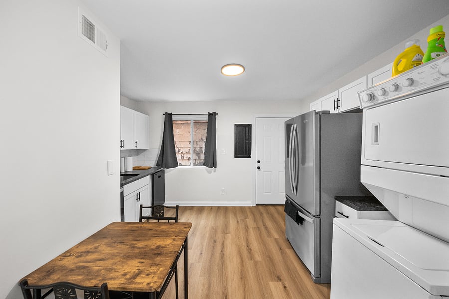 Furnished Finder property 668770_1 photo 27